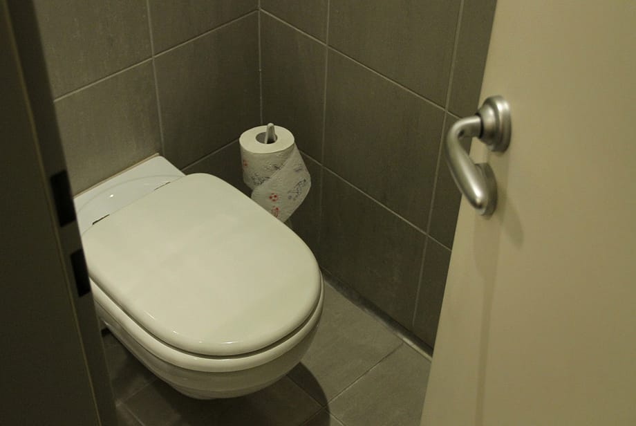 Pisiljen a zuhanyba, mentse meg a Földet