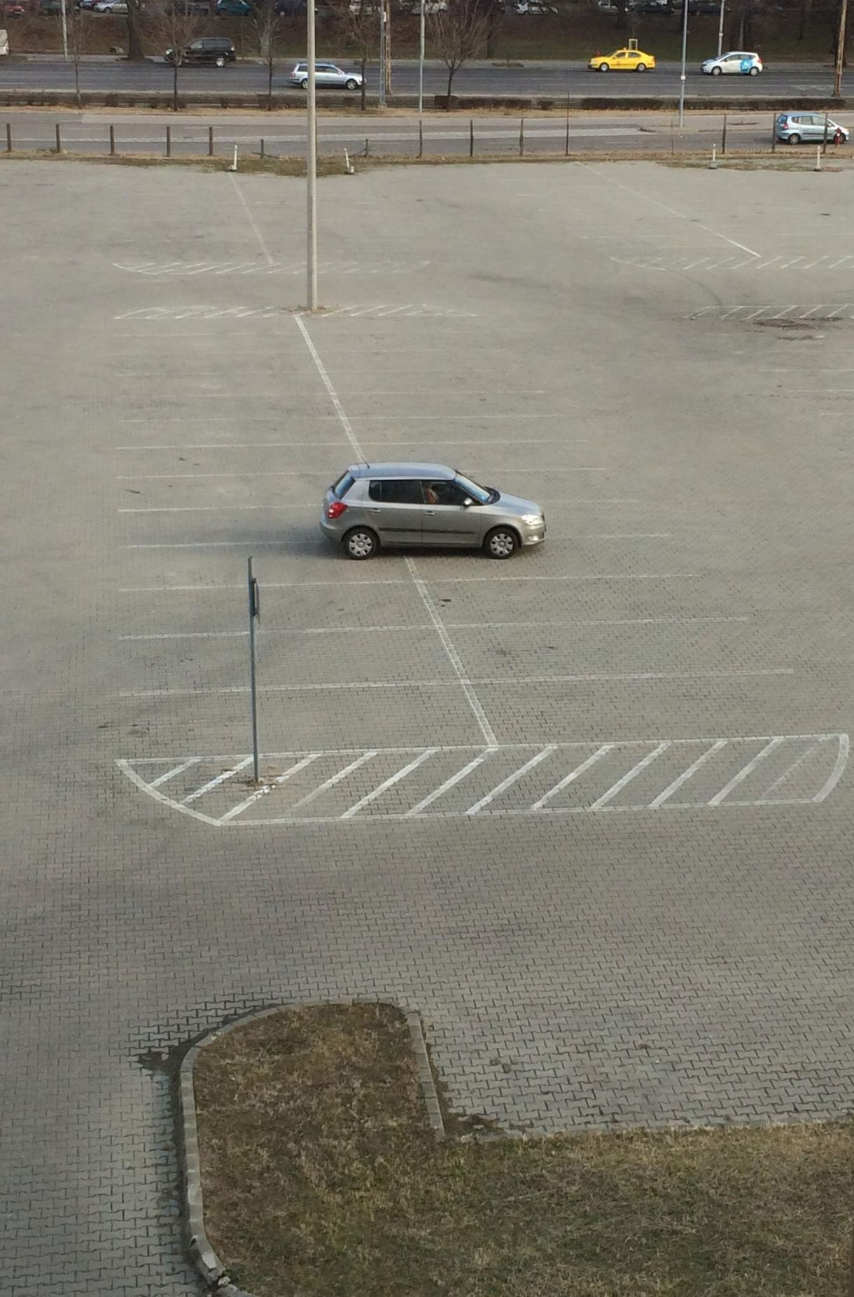 A legérthetetlenebb parkolások: ezért járna valami különdíj