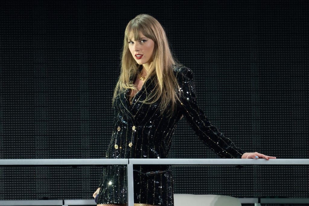 Árulták az esővizet, amely eláztatta Taylor Swiftet a massachusettsi koncertjén