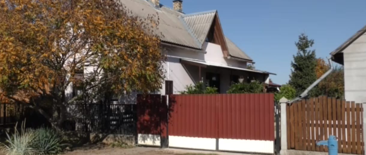 Elesett az iskolában, másnap meghalt egy 11 éves kisfiú