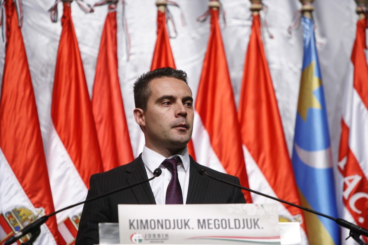A Jobbik ráígért a Fideszre menekültügyben