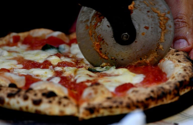 Úgy tennék egészségesebbé a pizzát a tudósok, hogy közben az íze változatlan maradna