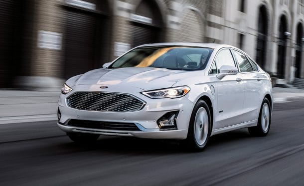 Mexikóban gyártották a Ford Mondeót, tele is rakták őket metanfetaminnal