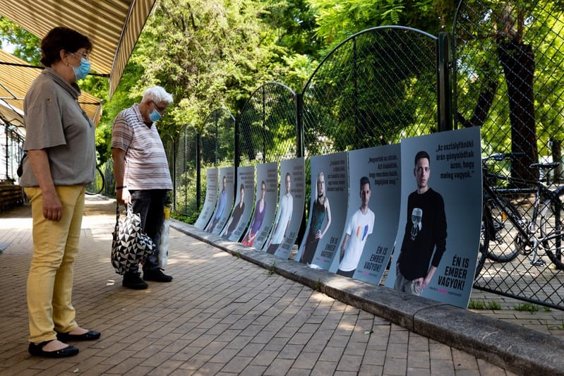 Egy fővárosi piacnál érzékenyítenek az LMBTQ-emberekkel szembeni elfogadásra