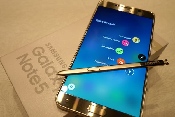 Tényleg óriási? Leteszteltük a Samsung legújabb telefonját