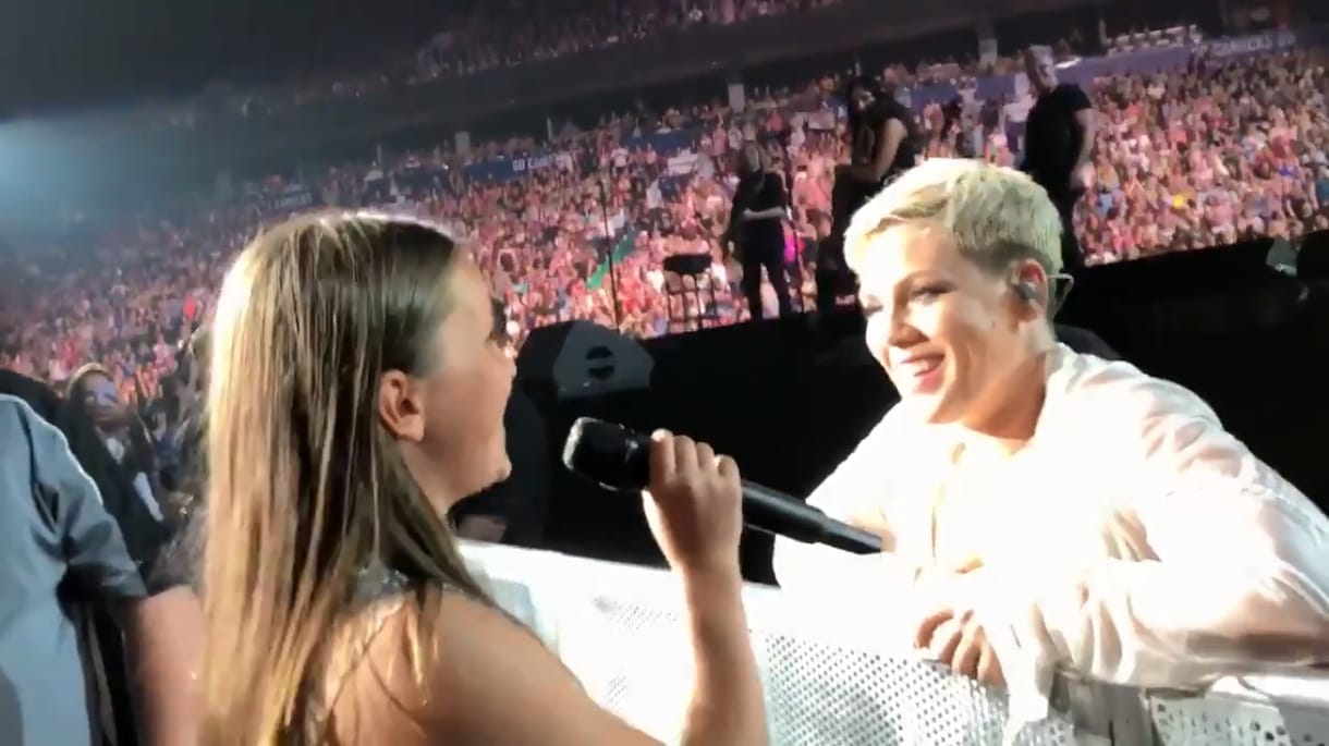 Pink nem jutott szóhoz a 12 éves kislány hangjának hallatán