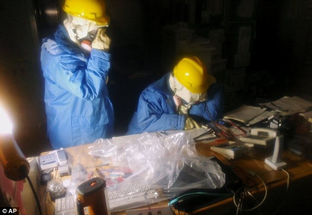 Először léptek be a robbanás óta a Fukusima-1 atomerőmű egyes reaktorházába