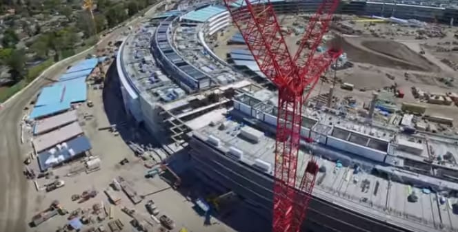 A legújabb drónvideó: itt tart most az építkezés az Apple campusán