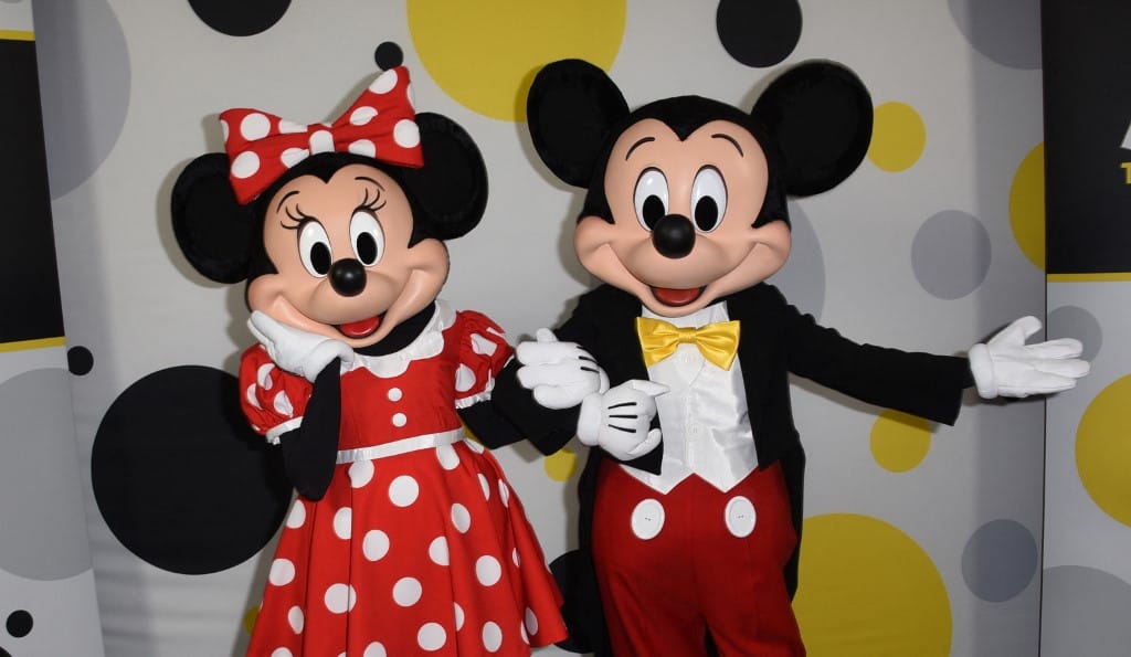 Egymillió forint lett a kiharcolt emelés után a havi minimálbér a Disney Worldben