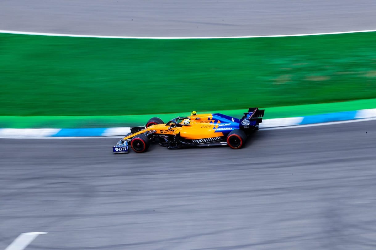 Magyar feltaláló előtt tiszteleg a McLaren