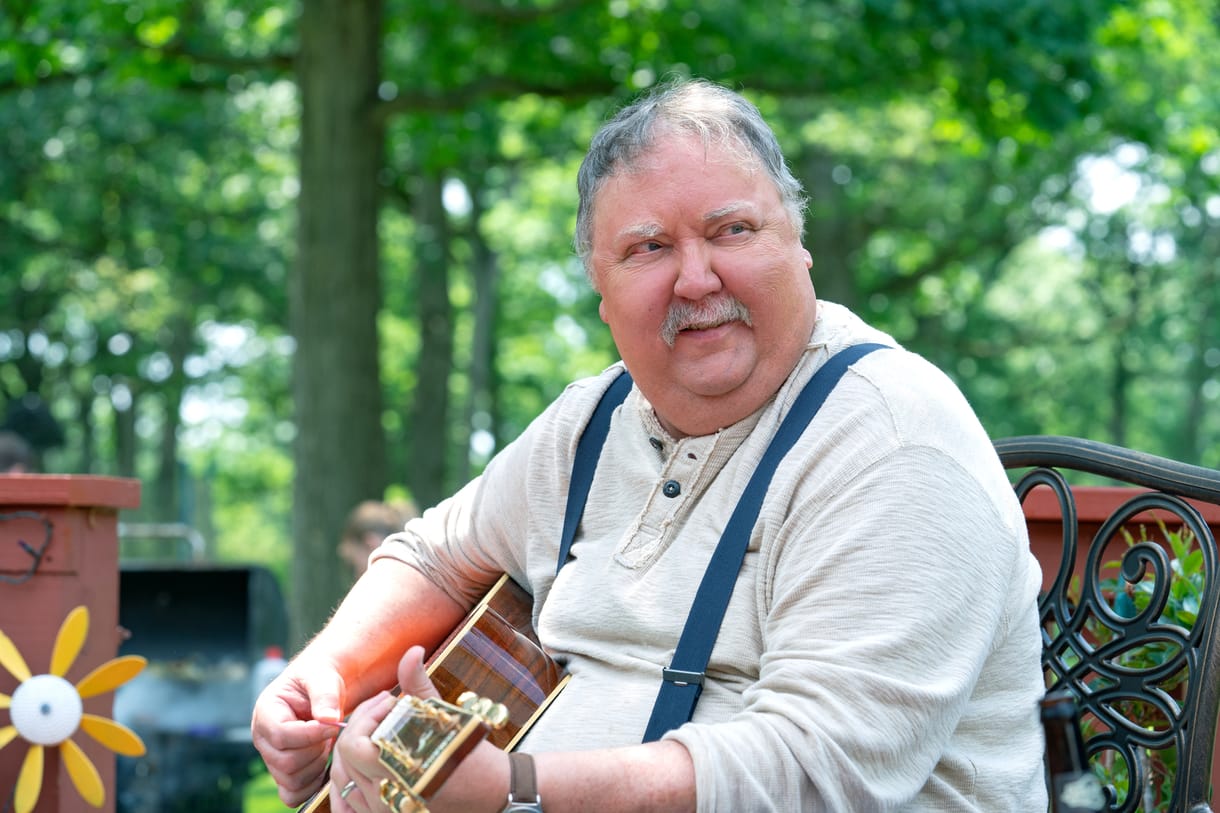 Meghalt Mike Hagerty, a Jóbarátok és a Brooklyn 99 színésze