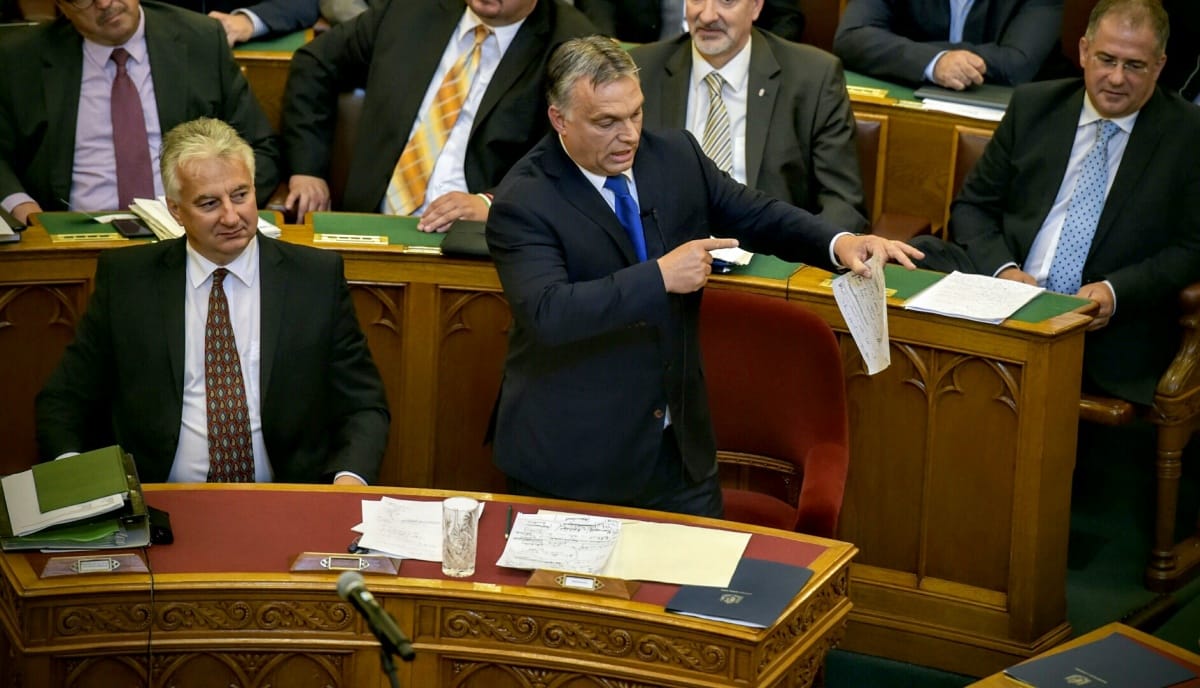 Így nem hallotta Orbán a korrupcióra vonatkozó kérdést