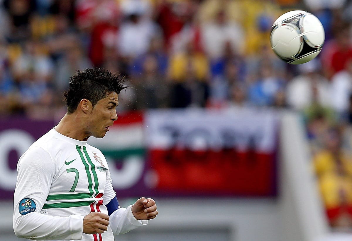 Cristiano Ronaldo nem hagyja magát