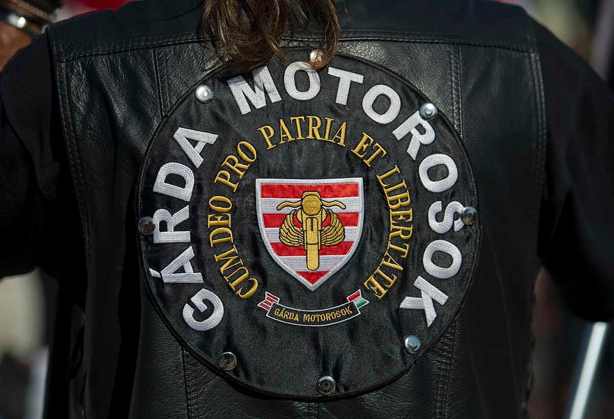 A Jobbikot és a Kuruc.infót megfertőzte a kozmopolitizmus mételye