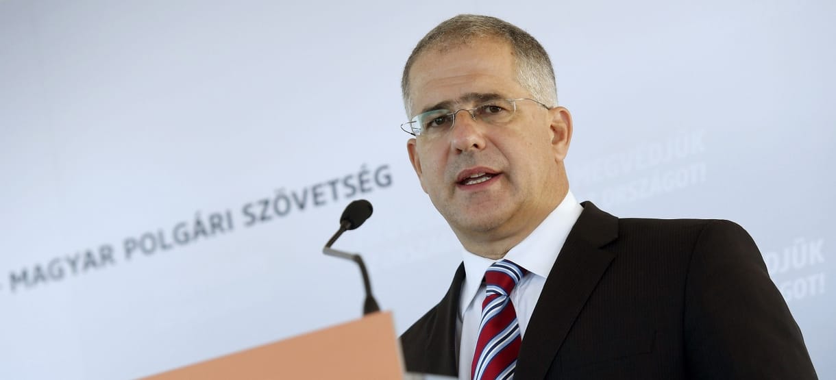 Megtették az utolsó lépést Kósa Lajos miniszterségéért