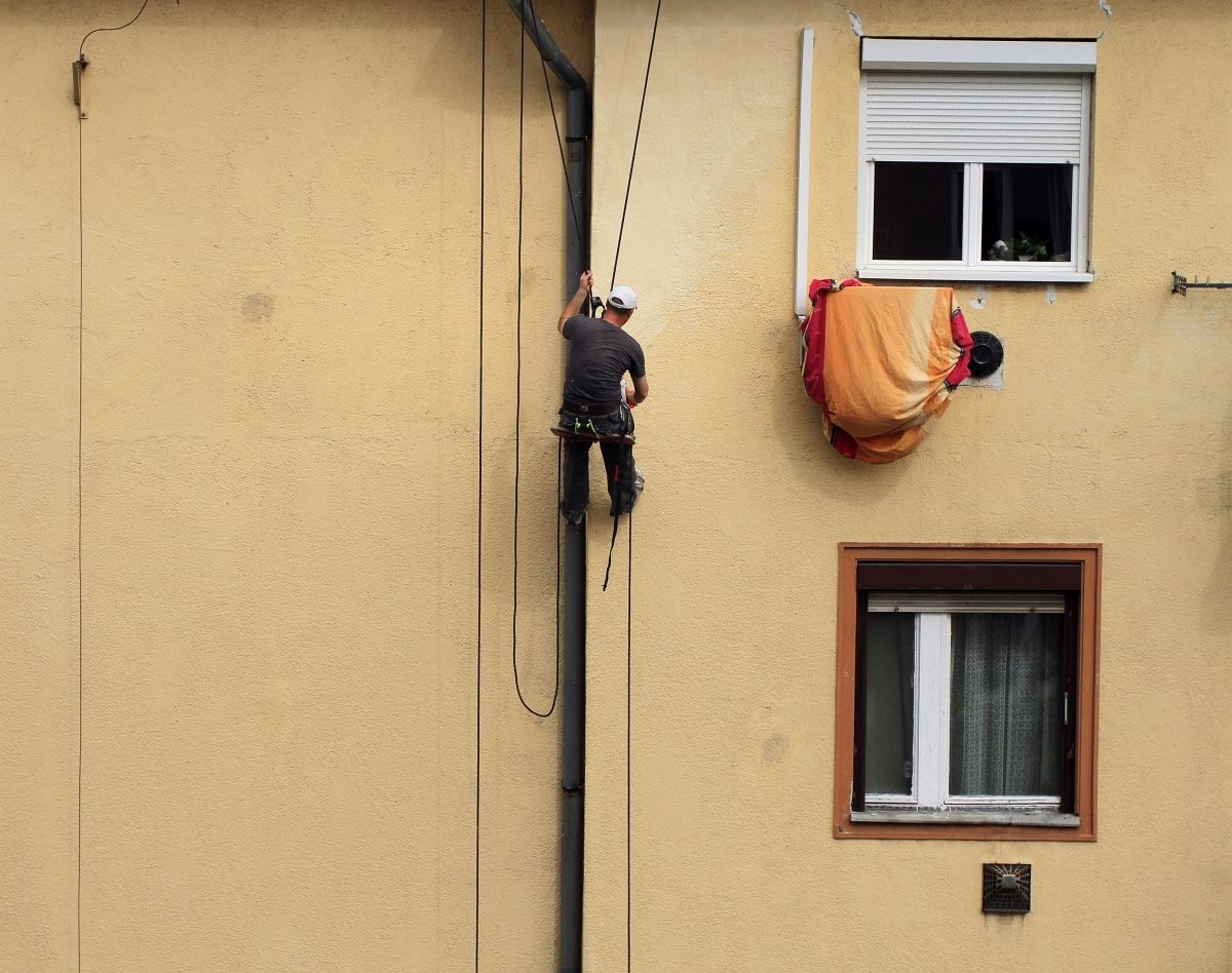 40 százalékos támogatást adnak a tavasszal induló házfelújítási pályázaton