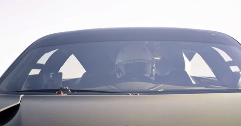 403 km/h-s tempóval közlekedik a McLaren új szupersportkocsija