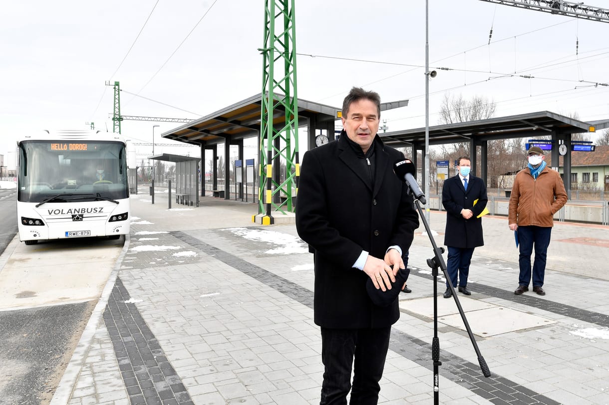 Tarthatatlanná vált Völner botránya, pedig mindent megtettek, hogy fű alatt maradjon