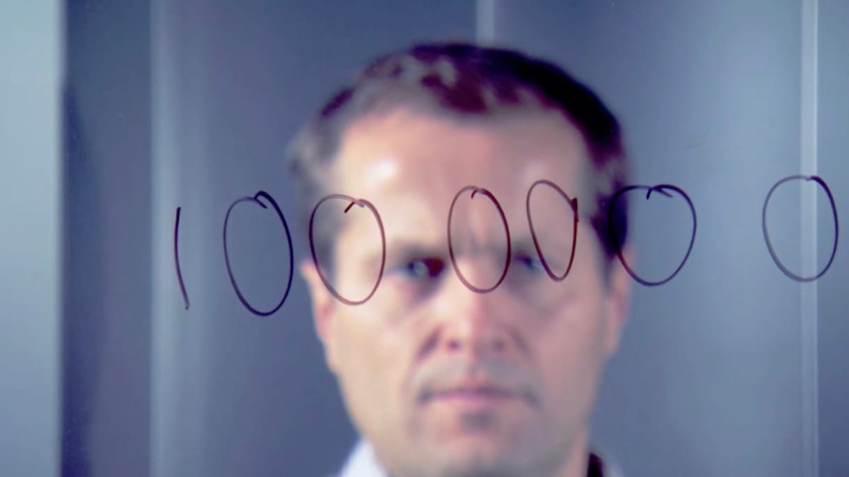 Krausz Ferenc, az elektronok lesifotósa: ebből a videóból 8 perc alatt meg fogja érteni, miért járt az idei fizikai Nobel-díj