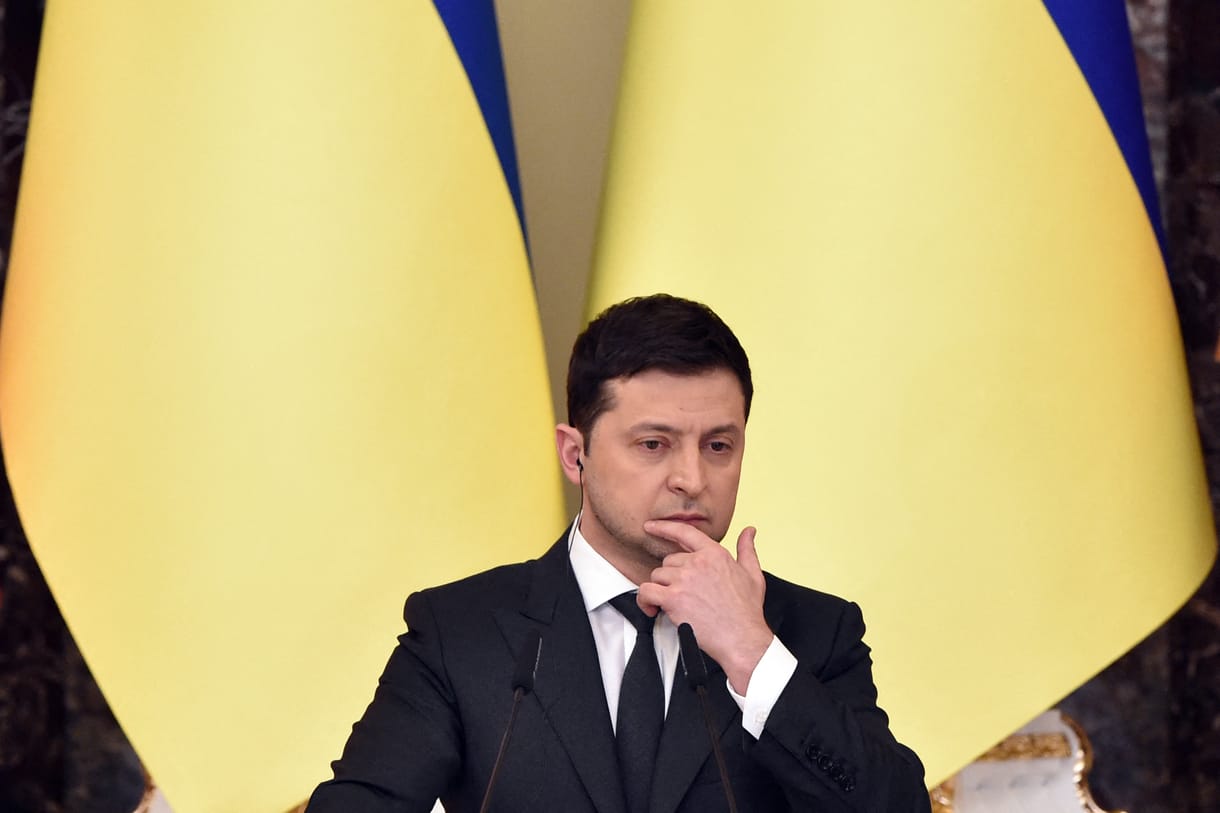 Előfeltétel nélküli orosz-ukrán tárgyalások kezdődnek hétfőn reggel – jelentette be Ukrajna