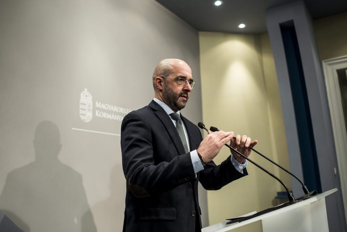 Soros nem kéri vissza az aprót