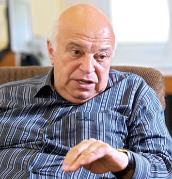 Nógrádi György, a biztonságpolitika Öveges professzora