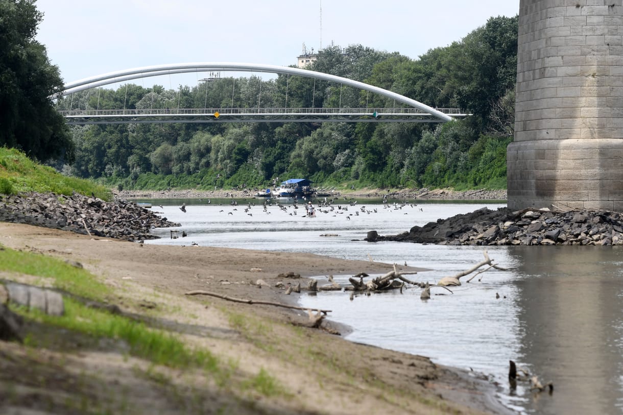 Fotókon mutatjuk, mennyire alacsony a Tisza vízállása