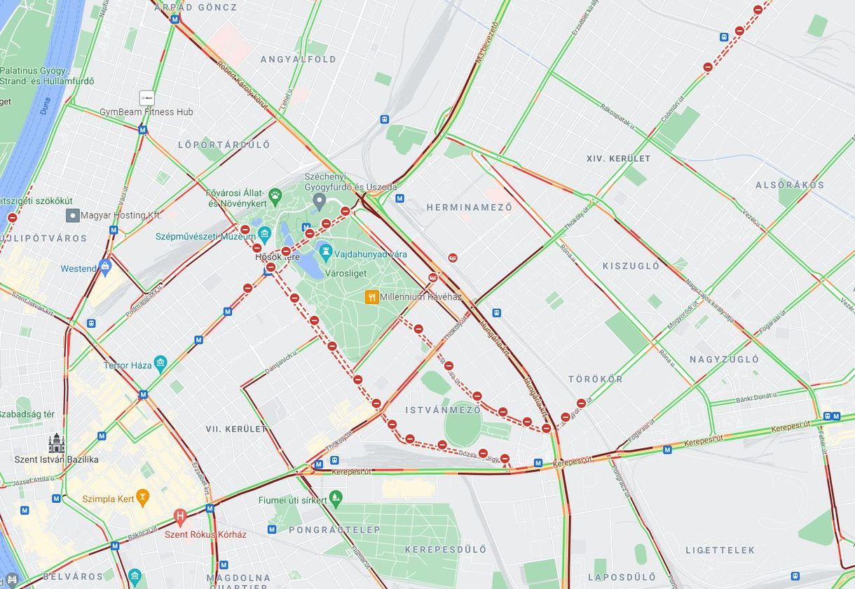 Már kora délután bedugult a budapesti belváros – ne most induljon arra autóval
