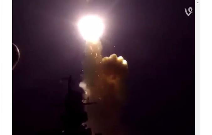 Videó: Oroszország a Kaszpi-tengerről lövi az Iszlám Államot