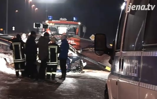 Videó: lezuhant egy hóeltakarító helikopter Jénánál