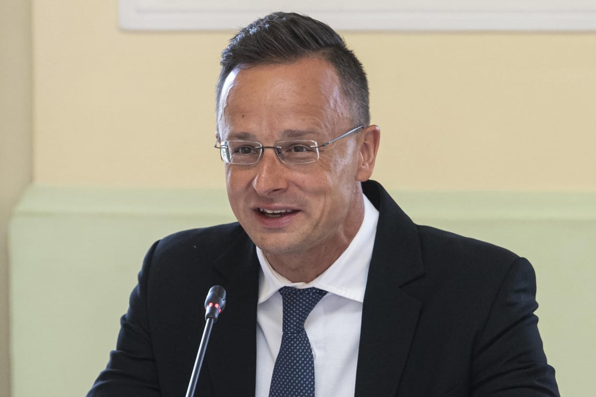 Szijjártó: 