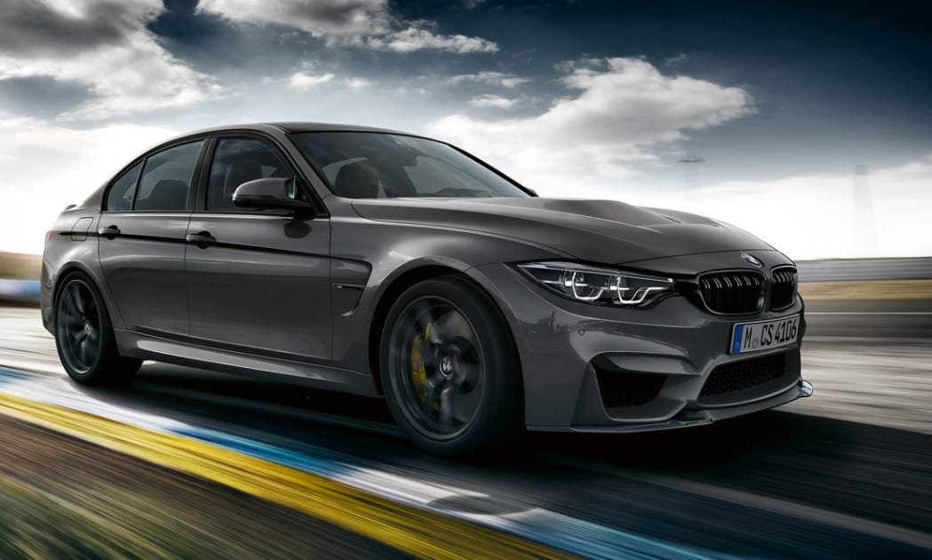 A BMW tovább feszítette a húrt: itt a kőkemény BMW M3 CS