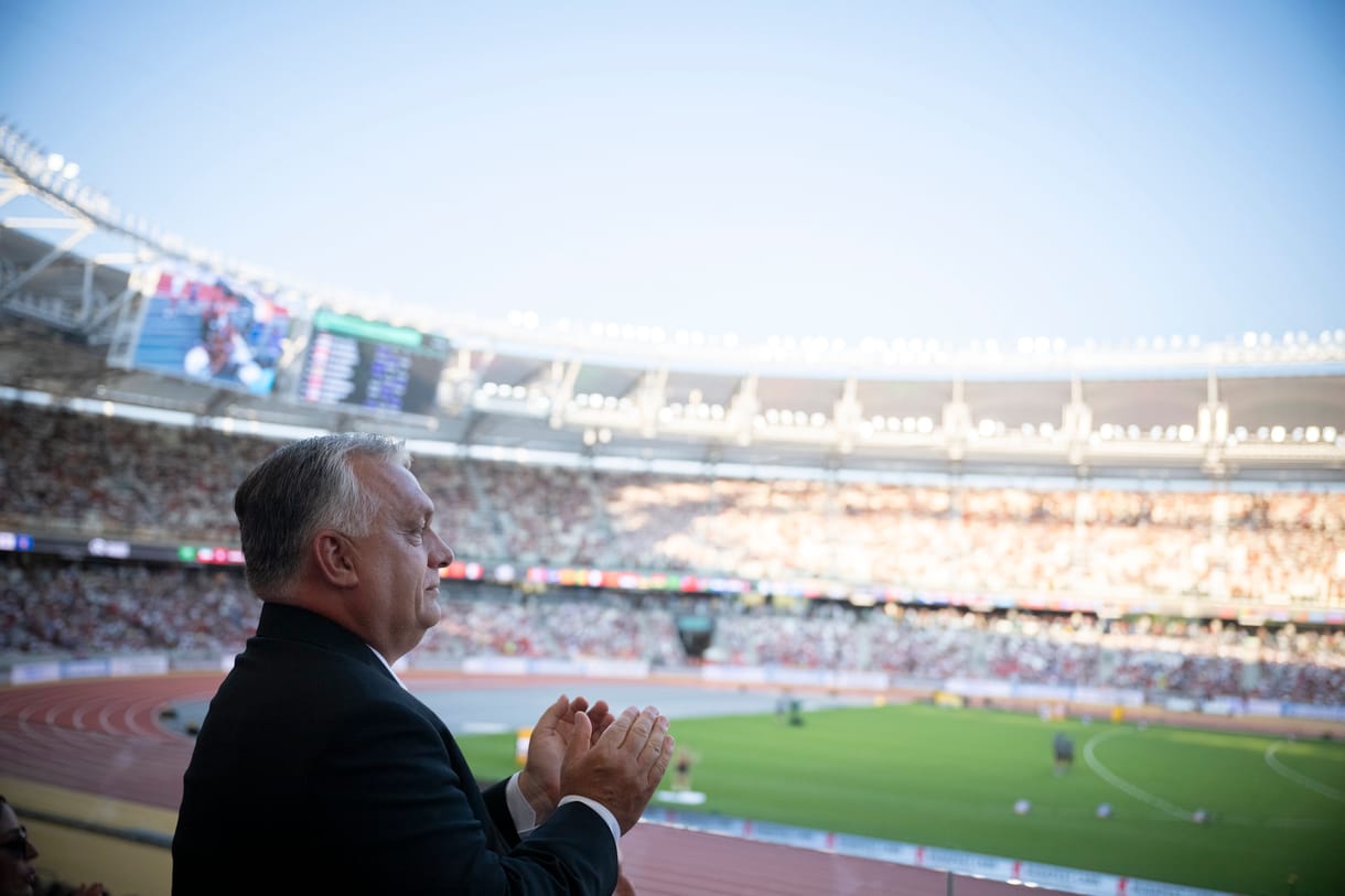 Elon Musk is érdekesnek tartja Orbán családpolitikáját