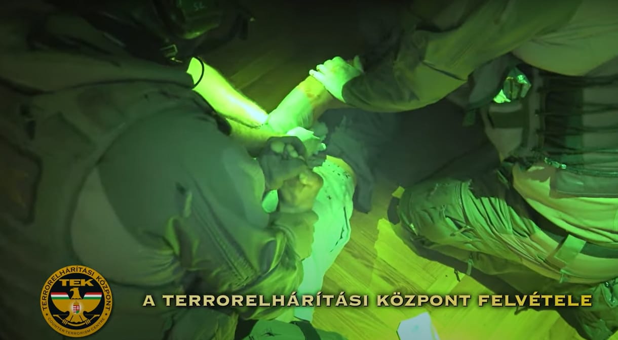 Túszejtést hallucinált, magára hívta a rendőröket egy váci férfi