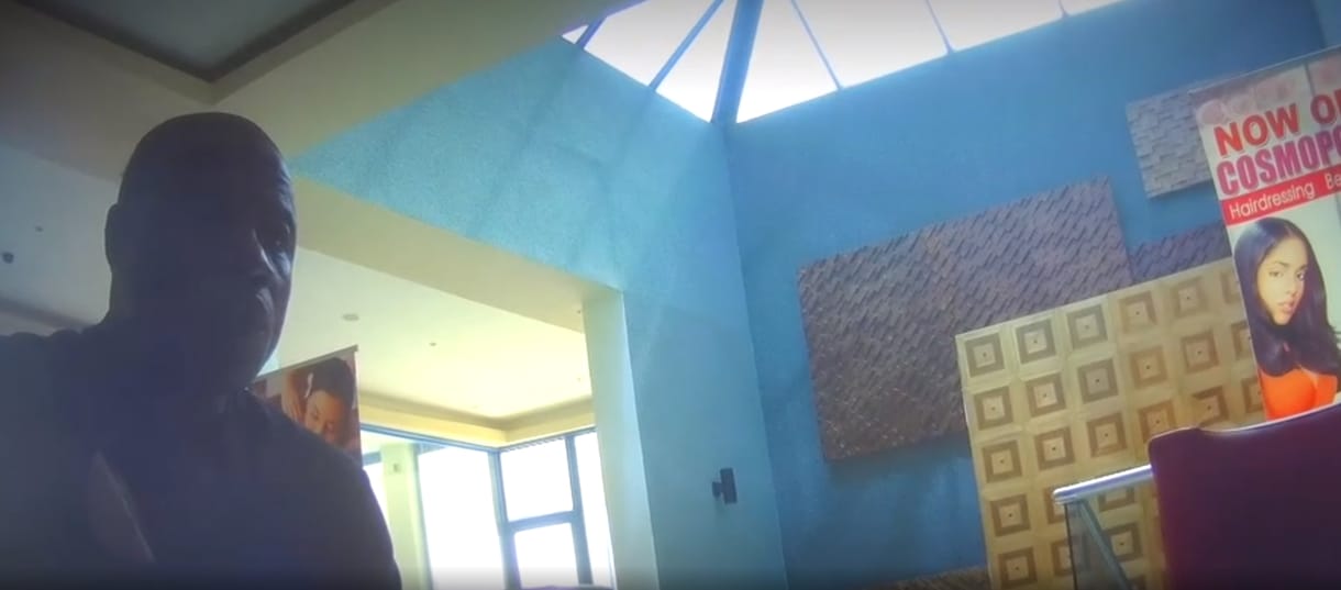 Videóra vették, ahogy kenőpénzt fogad el a nigériai sztáredző, Salisu Yusuf