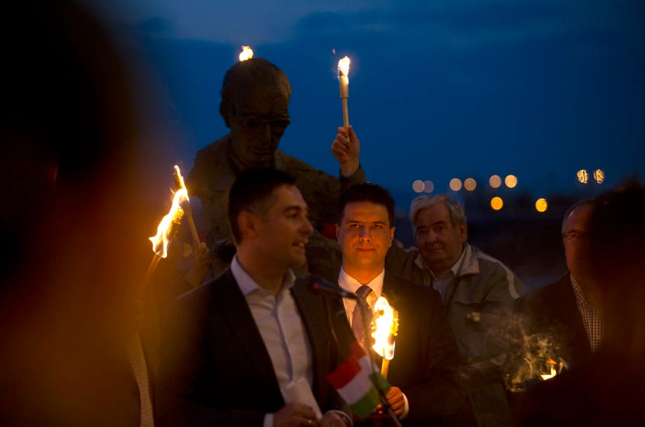 MSZP: Alkotmányozó diktatúra zajlik Magyarországon