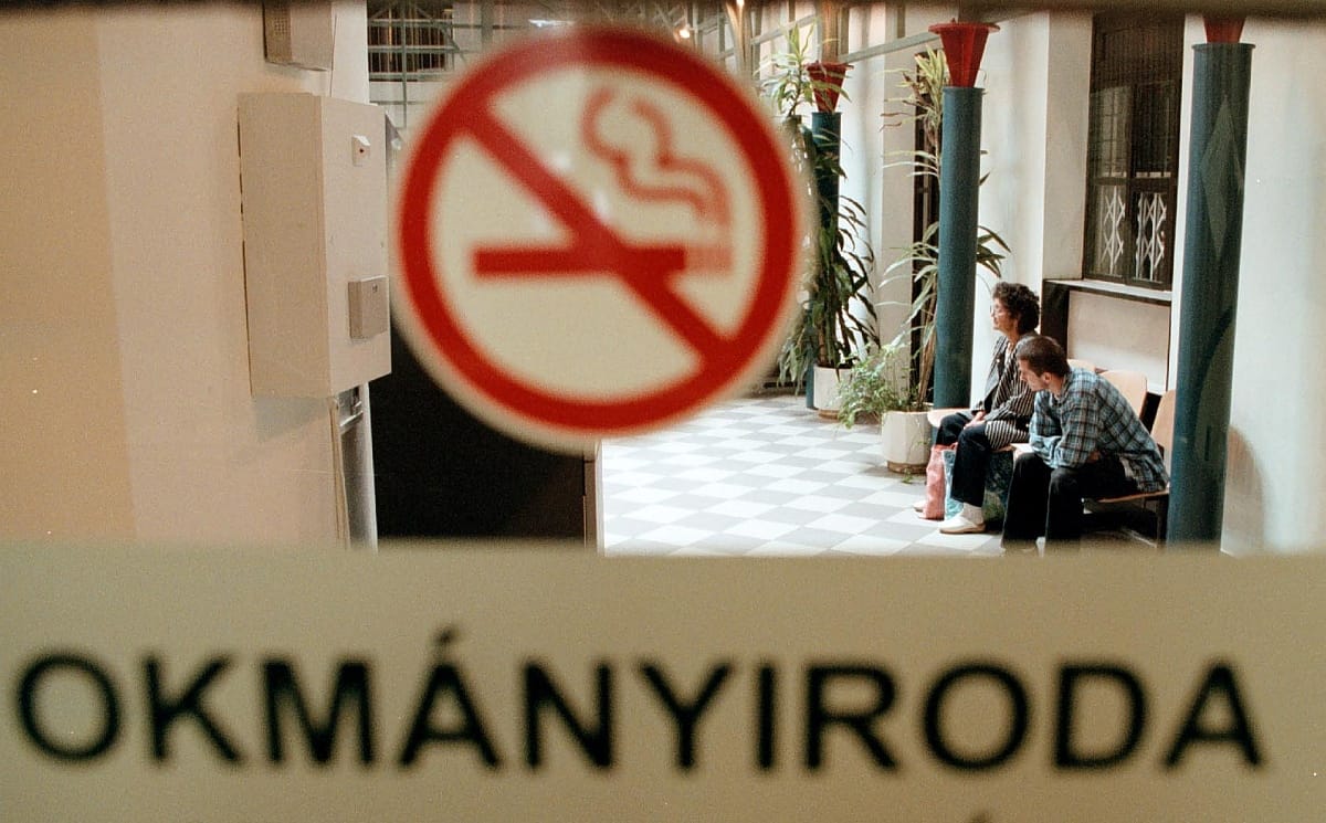 Mégis bezárnak az okmányirodák a választás napján