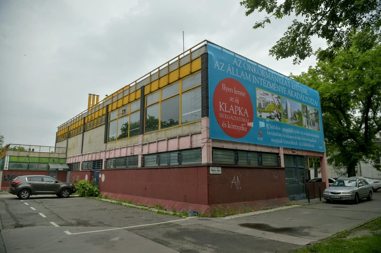 Óriásmolinón szólt be az angyalföldi önkormányzat az államnak – fotó