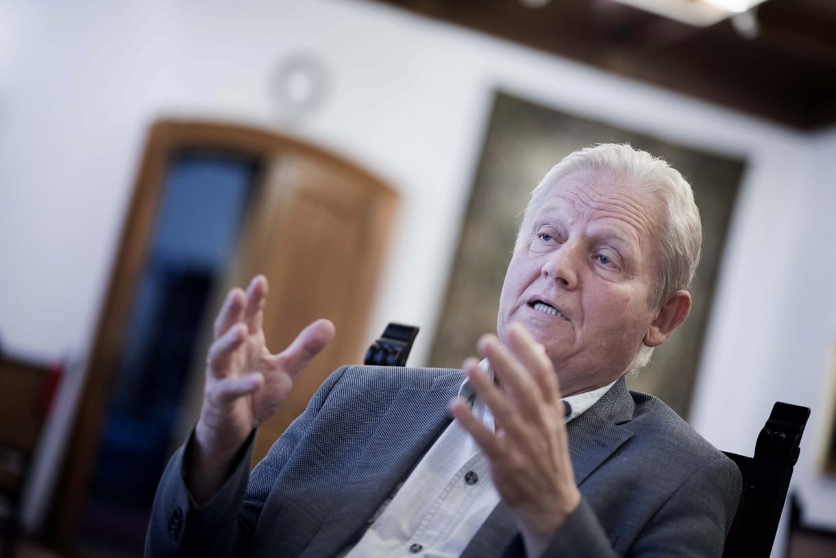 Tarlós Óbudát és a civileket savazta római-parti mobilgát ügyben