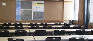 Hobbi-lobbi: bábjátékot és solymászatot taníttatnának az iskolákban