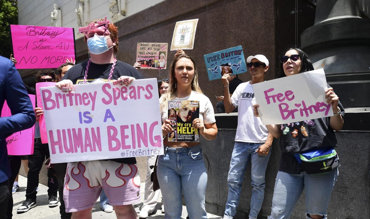 Fordulhat a kocka: Britney Spears elérte, hogy újabb tárgyalást tűzzenek ki a gyámsága miatt