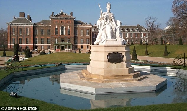 Megnyílik a felújított Kensington Palota