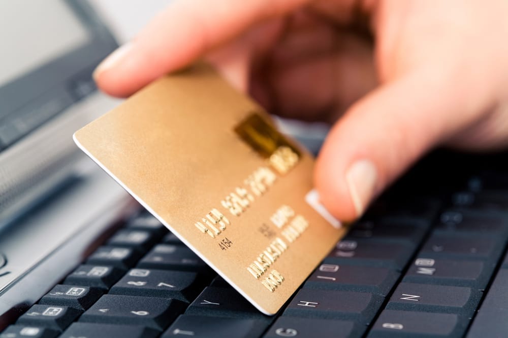 Beperelték a Visa-t, most érdemes vásárolni