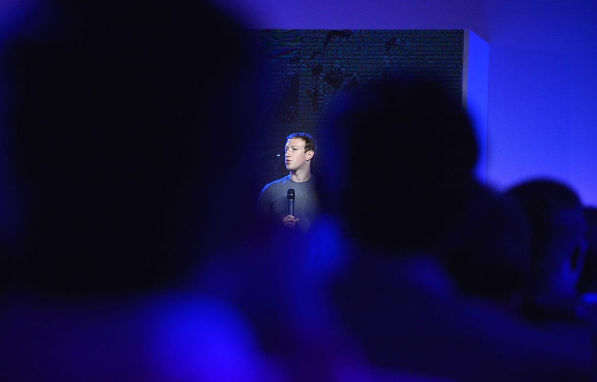 Megszólalt Zuckerberg: a magyar választások előtt is töröltek Facebook-fiókokat