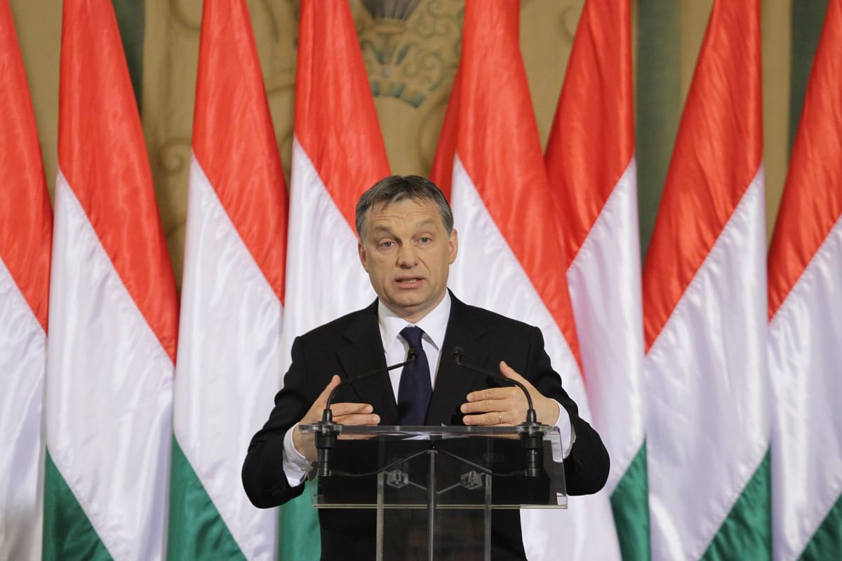 Orbán: közelebb álltunk a csődhöz, mint Görögország 