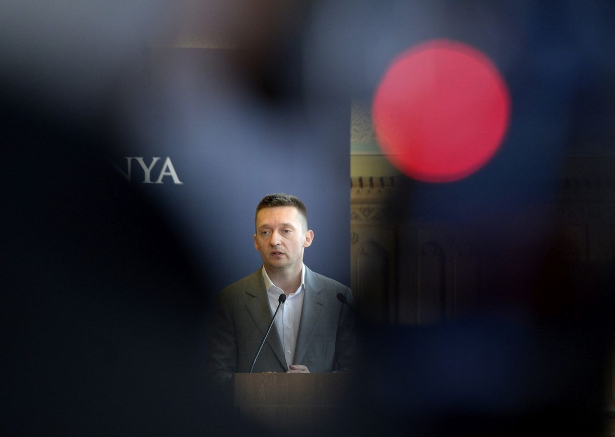 Rogán ügyvédje összeférhetetlen a kamara szerint