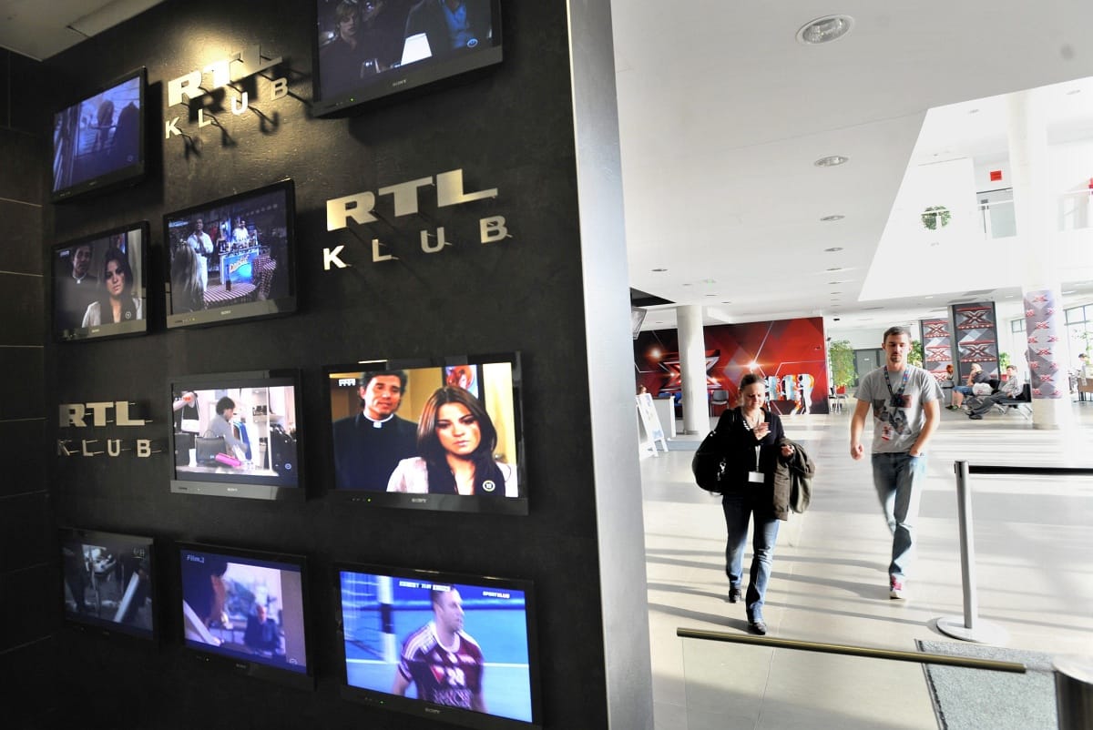 5000 eurós büntetést kapott az RTL II a Showder Klub miatt
