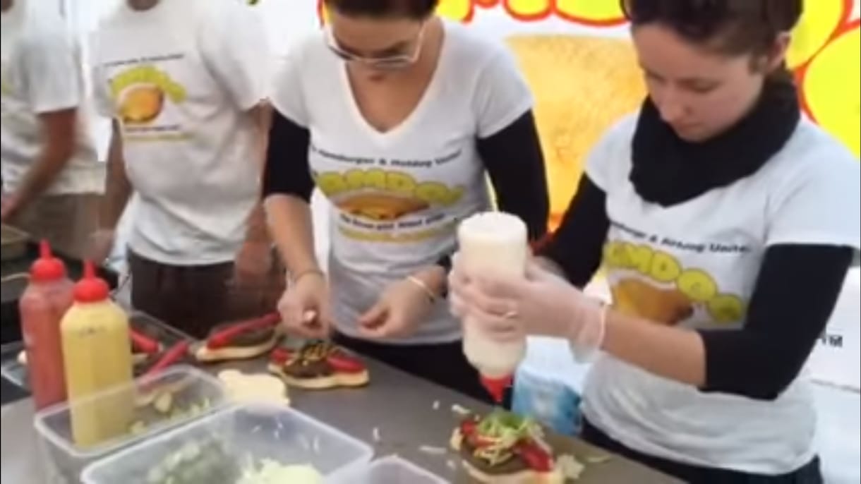 Elkésett, már ne találja fel a hamburger és a hot dog keverékét
