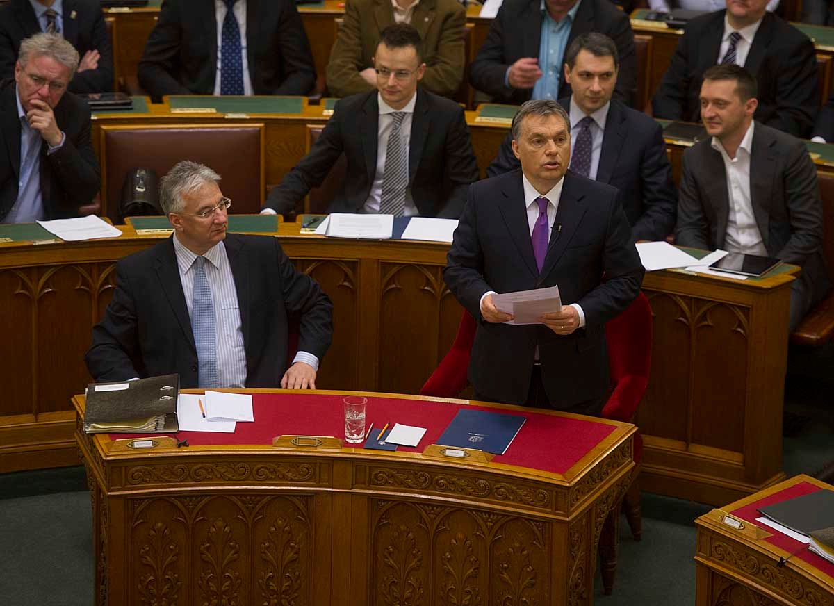 Betilthat-e Orbán Viktor egy szélsőséges tüntetést?