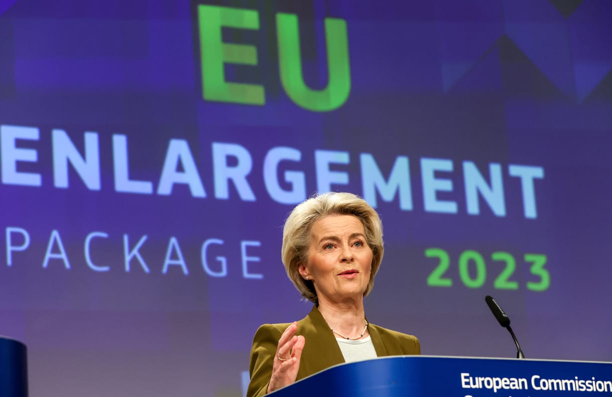 Utánanéztek, milyen cégek szoktak kopogtatni Ursula von der Leyen ajtaján